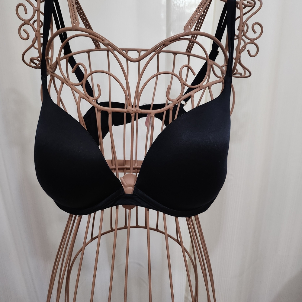 Classic Black Women's Bra